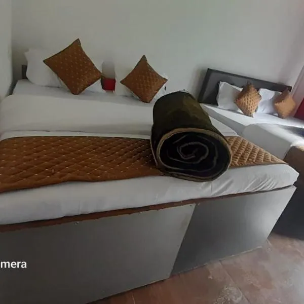 Himalayan tourist cottage，位于Sonprayag的酒店