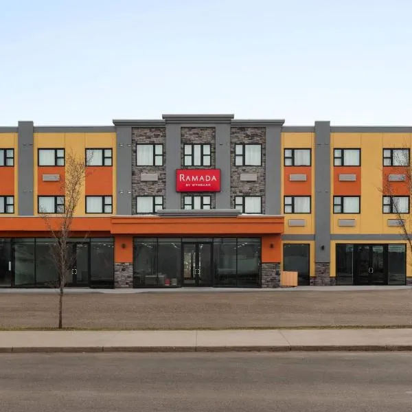 Ramada by Wyndham West Edmonton Hotel & Suites，位于埃德蒙顿的酒店