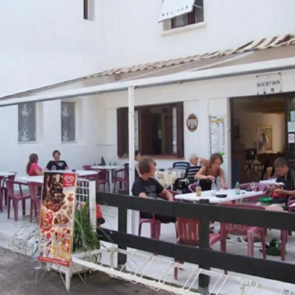 Ideal Camping hotel Stagnolo，位于加莱里亚的酒店