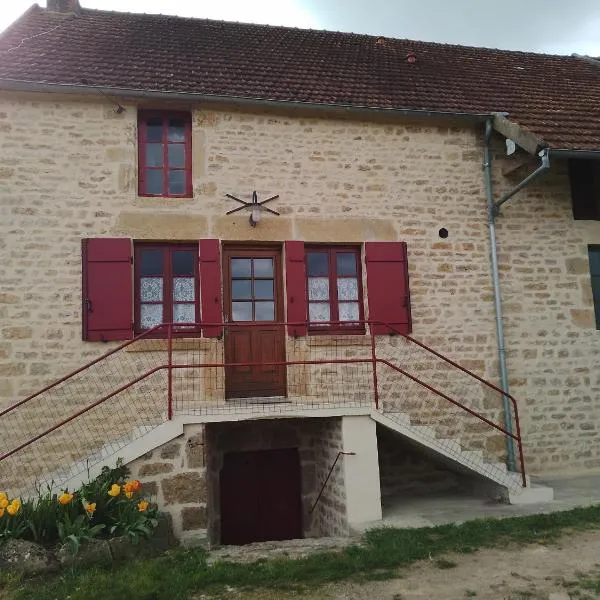 gite chez jean de vezelay，位于韦兹莱的酒店