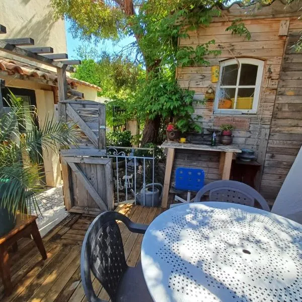 Le toit du monde，位于Ceyreste的酒店