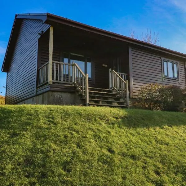 Glen Mhor Lodge，位于阿里塞格的酒店
