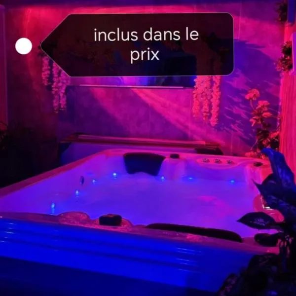 A l'Orée du Parc，位于Saint-Priest-des-Champs的酒店