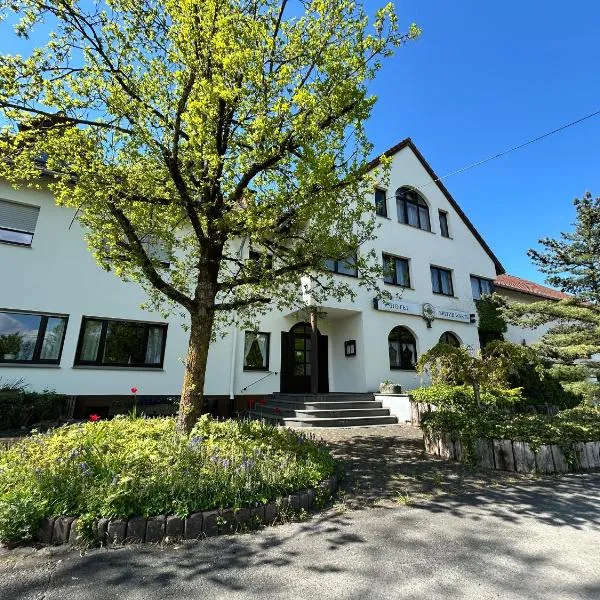 Hotel Spitze Warte，位于Rüthen的酒店