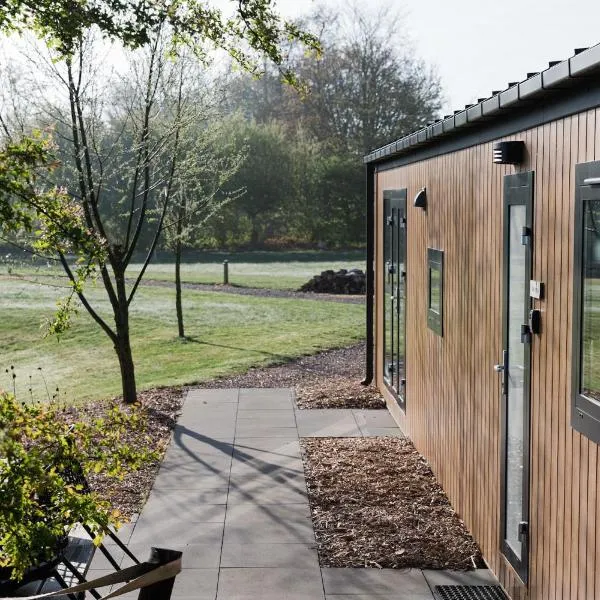 De Eend - Tiny house in de Zeeuwse Natuur，位于Driewegen的酒店