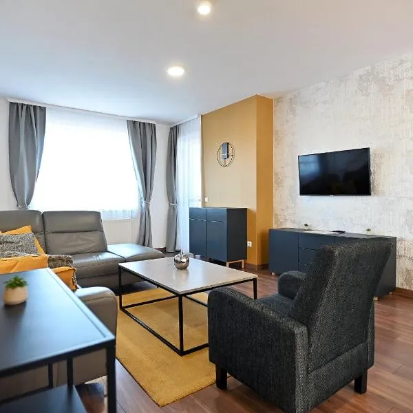 ONE Luxury Grand Suite Eger，位于埃格尔的酒店