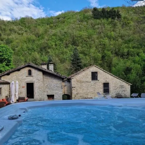 Borgo Corniola B&B Naturista，位于马拉迪的酒店