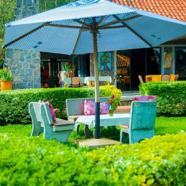 Karisimbi Cave Resort，位于Ruhengeri的酒店