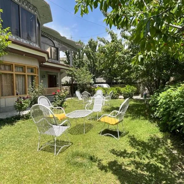 Flora Inn Skardu，位于锡卡都的酒店
