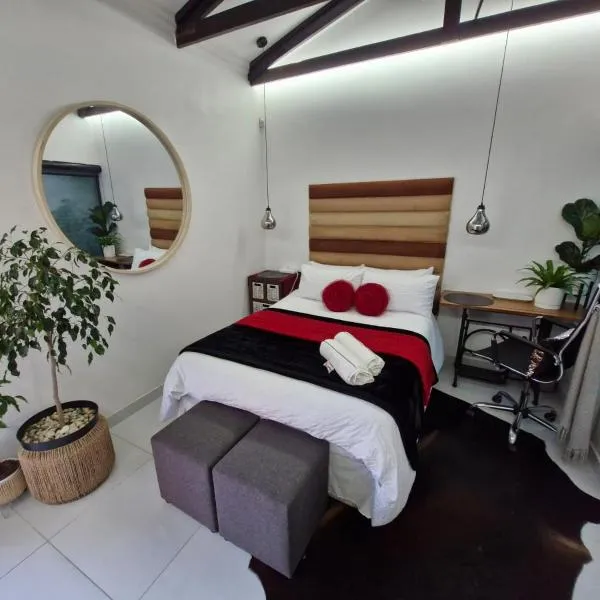 Indulge luxury overnight accommodation，位于米德尔堡的酒店