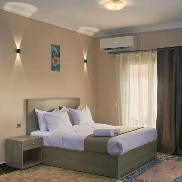 Roadhouse New Cairo Residence，位于开罗的酒店