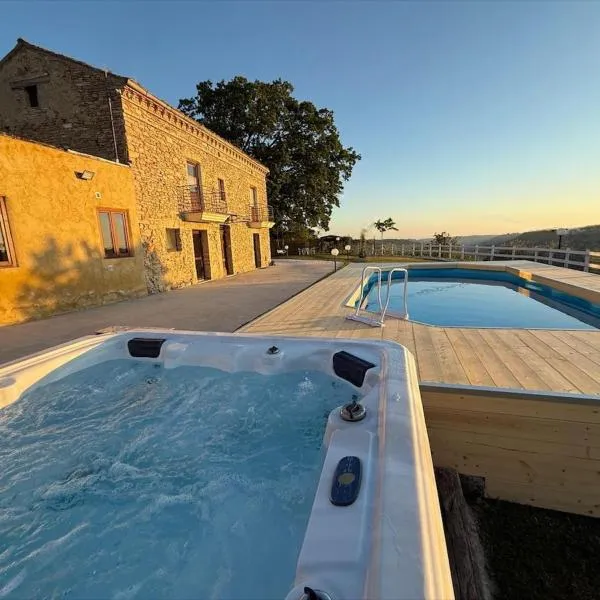 Za Teresa - Napoleonic Private Resort & Spa - Heated Pool on request，位于Giuliano Teatino的酒店