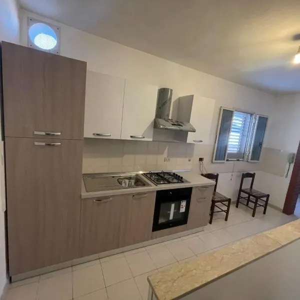 Sicilia house，位于波扎洛的酒店