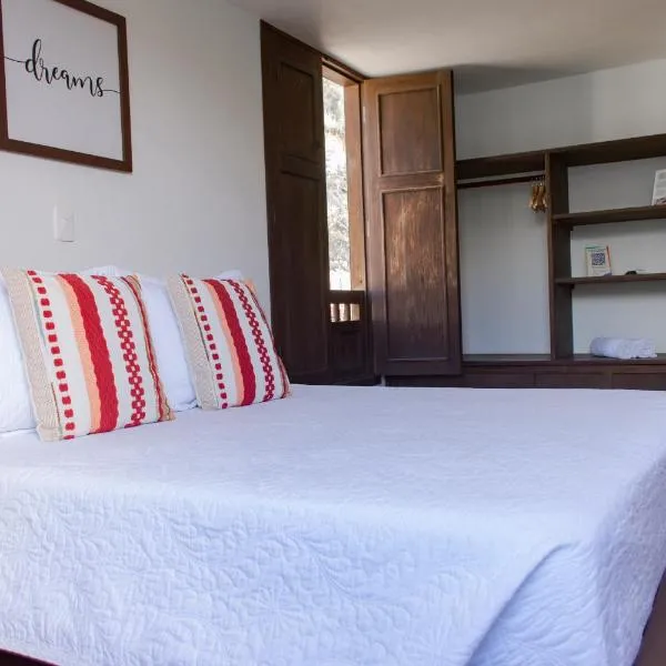 Casa Chevere Hostel Boutique，位于巴里查拉的酒店