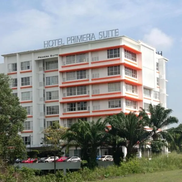 Hotel Primera Suite，位于塞贝维的酒店