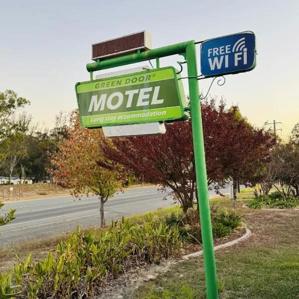 Green Door Motel，位于奥尔伯里的酒店
