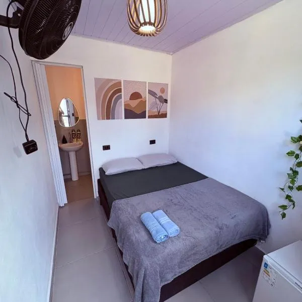 Pousada Lemon Suítes - Praia do Sesc Acesso Vista Linda e Centro，位于伯迪亚哥的酒店