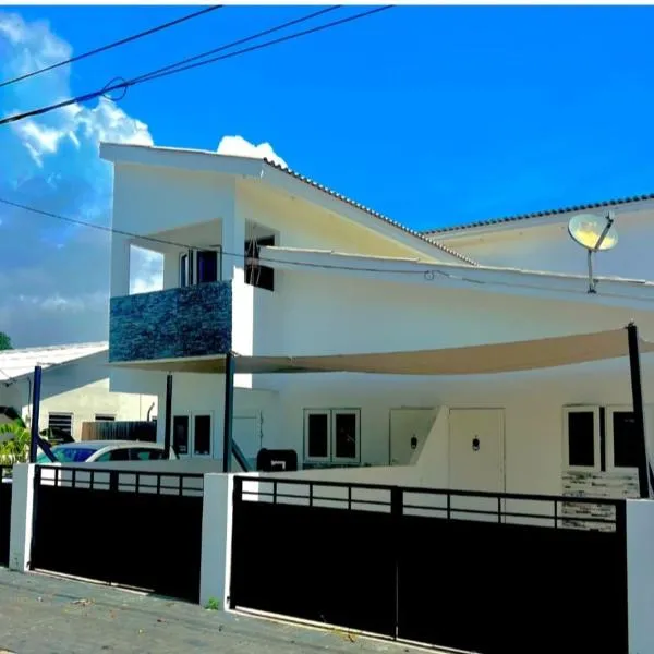 Apartament Studio Acksen King Do & Car Rent，位于威廉斯塔德的酒店