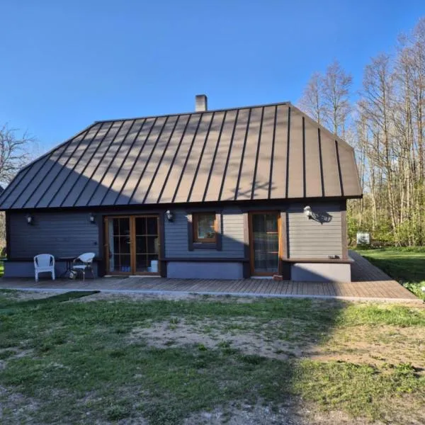 Karjalasma Mägramaja，位于Pöitse的酒店