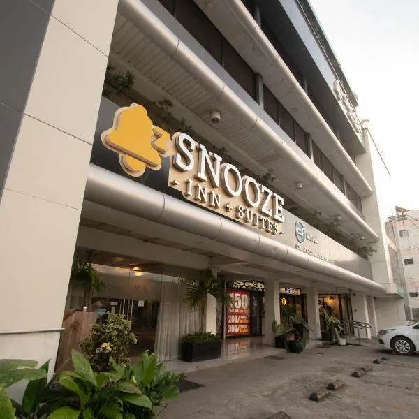 Snooze Inn & Suites，位于达沃市的酒店
