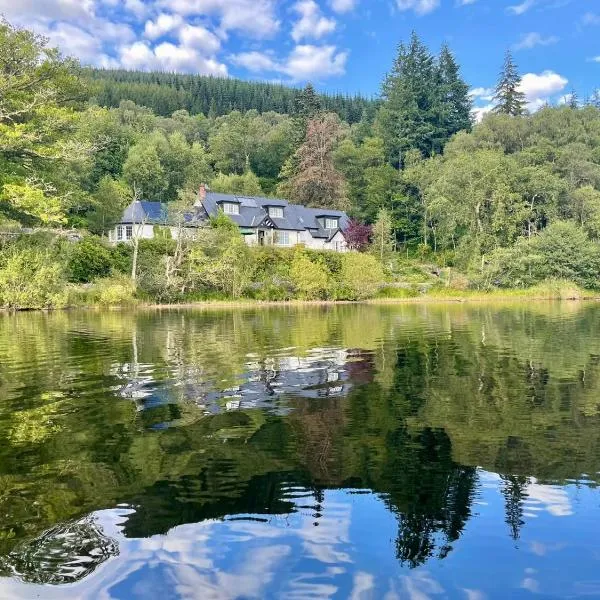 Ardross Cottage，位于阿伯福伊尔的酒店