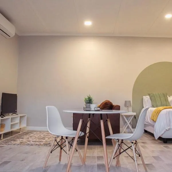Sage And Vine Studio，位于伍斯特的酒店