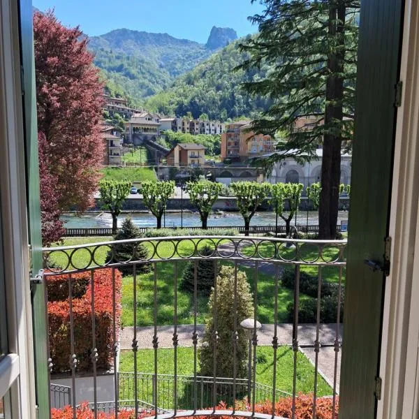 Casa vacanze ELISA，位于圣佩莱格里诺温泉的酒店
