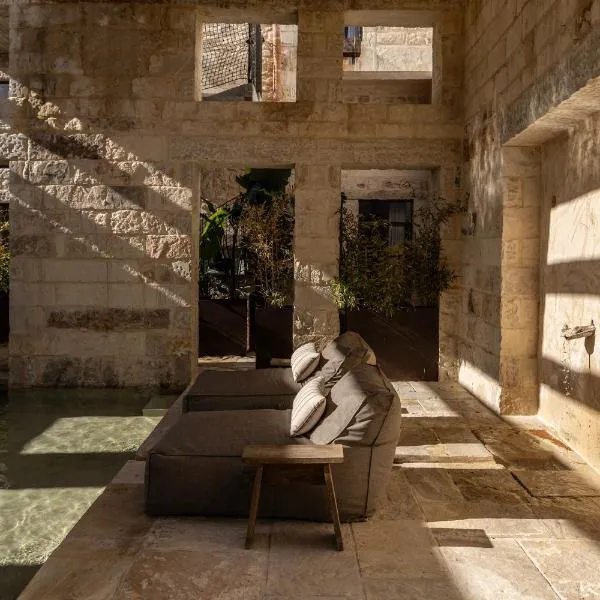 Amalen Suites Adults Only，位于罗希姆诺的酒店