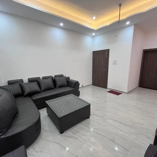 Hridayam Kashi Homestay，位于瓦拉纳西的酒店