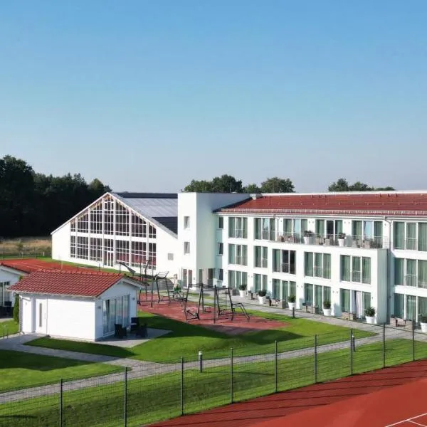 Havellandhalle Resort - Hotel, Sport und Wellness，位于Seeburg的酒店
