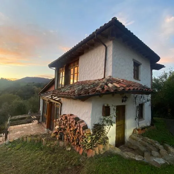 Casa Aldea l'Ayalga，位于Beloncio的酒店