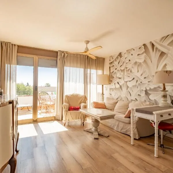 encantador apto en la playa，位于科马鲁加的酒店