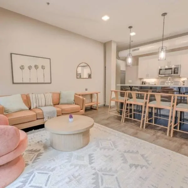 Luxury 2 bedroom Apt，位于波士顿的酒店