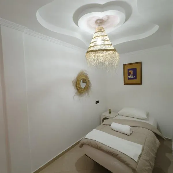 Authentic HomeStay in Agadir，位于阿加迪尔的酒店