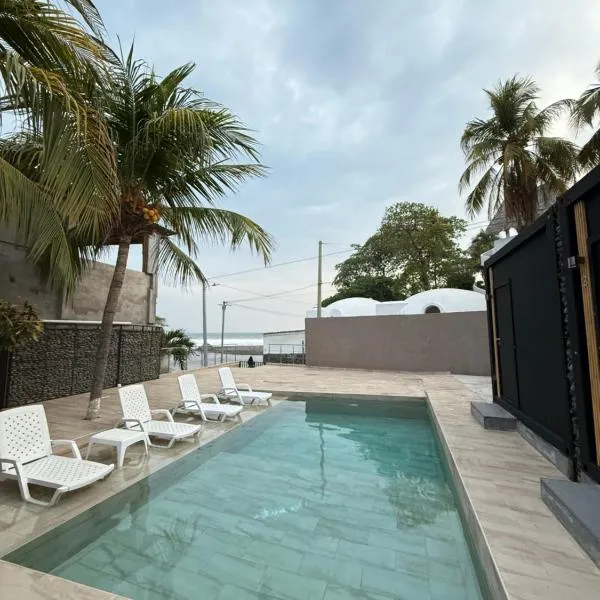VUE by The Cabins，位于拉利伯塔德的酒店