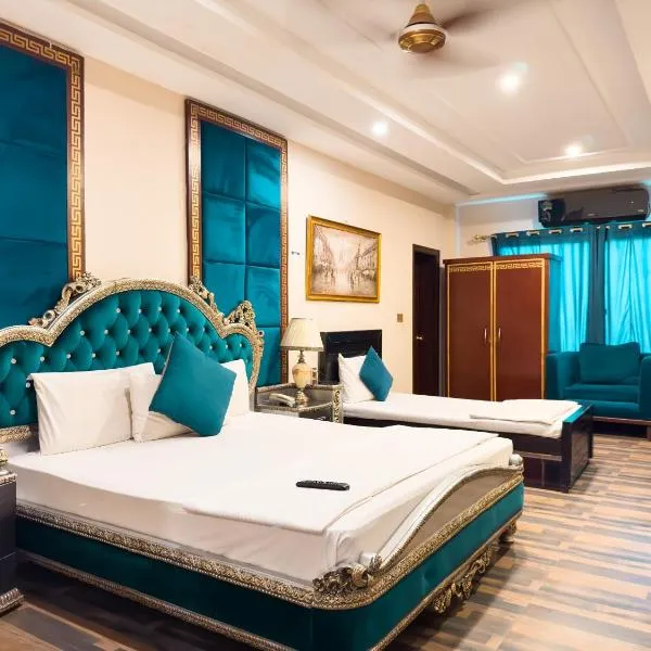 Royal Mansion Hotel，位于木尔坦的酒店