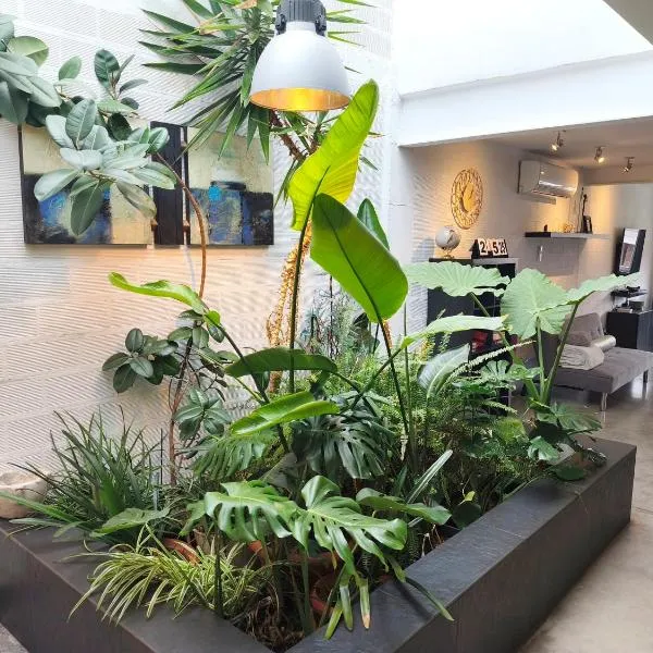 loft CARRASKETA，位于Alfafara的酒店