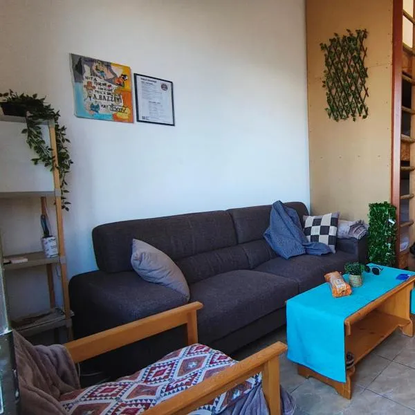 Arodes AsteriA Volunteer & Youth ECO-house，位于帕福斯的酒店