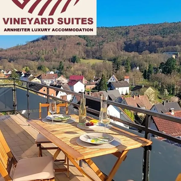 Vineyard-Suites Traumferienwohnung mit Panoramablick und Weinidylle，位于Elsenfeld的酒店