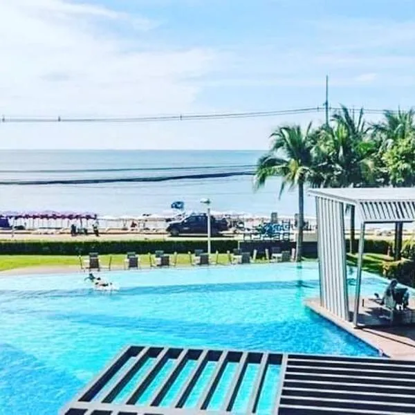 Seaview 1bedroom 23sqm pattaya 1112，位于乔木提恩海滩的酒店