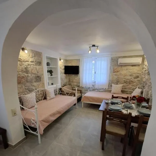 Patriko Stone House，位于弗尔卡的酒店