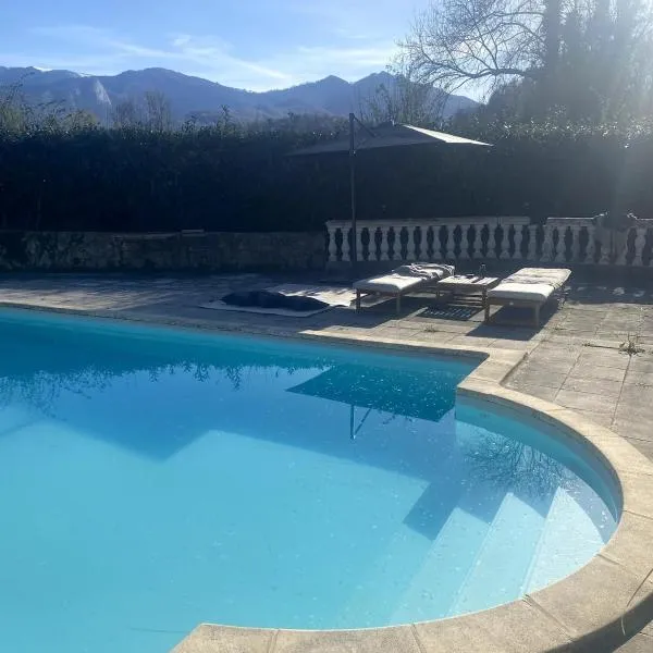 Watermill in the mountains with private pool，位于Montastruc-de-Salies的酒店