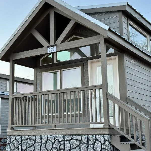 Page Lake Powell Campground - Tiny Homes，位于佩吉的酒店