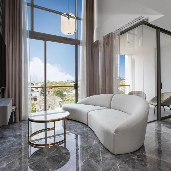 Elite Atoll Serviced Apartments Phuket，位于拉威海滩的酒店