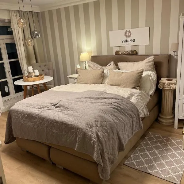 Villa No 8 Stilvolles 2 Personen Apartment mit separatem Eingang mit direkter Zuganbindung，位于Flintbek的酒店