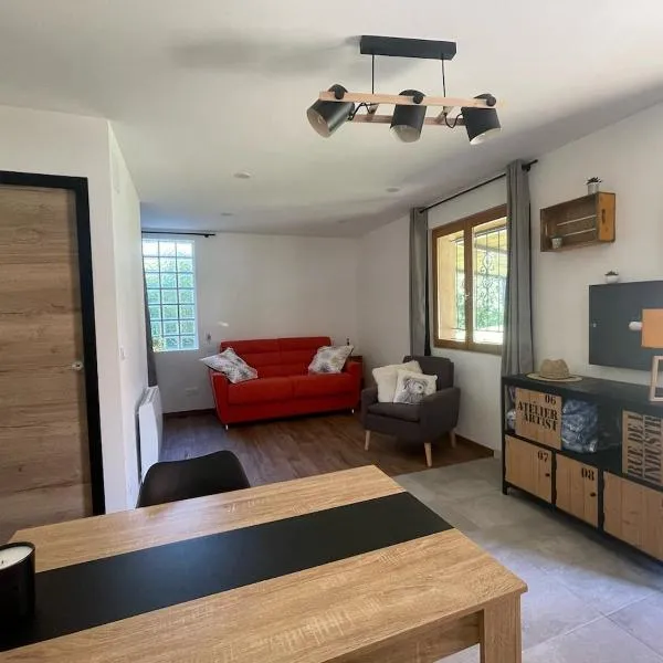 Studio Cozy, Vallée de la Saulx，位于Trémont-sur-Saulx的酒店