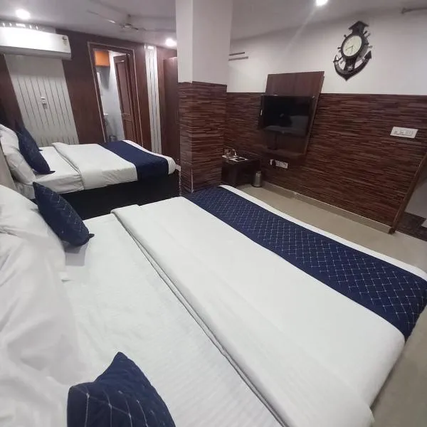 Hotel Vaishali，位于钱德加尔的酒店