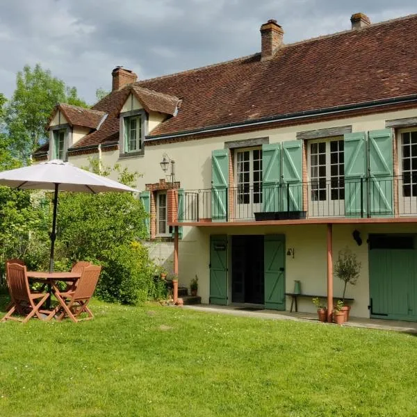Chambres d'hôtes / B&B Chez Mon Rêve，位于Éguzon-Chantôme的酒店