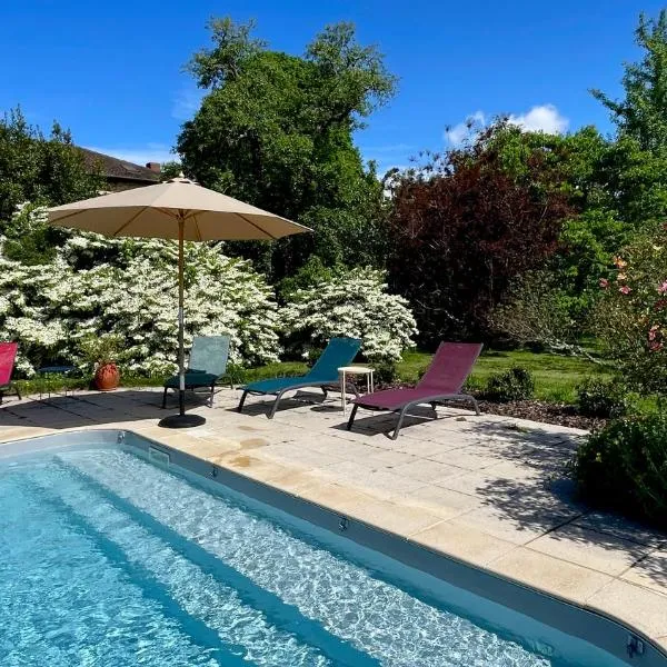 Le bain d'Alice，位于Saint-Laurent-sur-Gorre的酒店