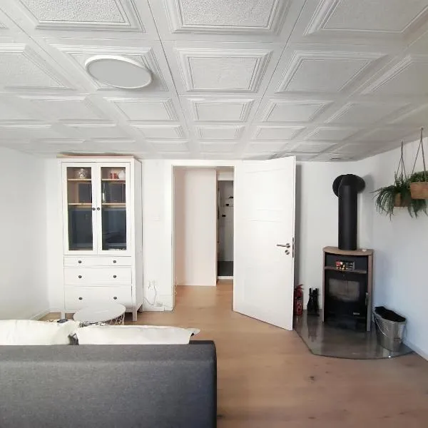 Ferienwohnung Zum Engel，位于Merdingen的酒店